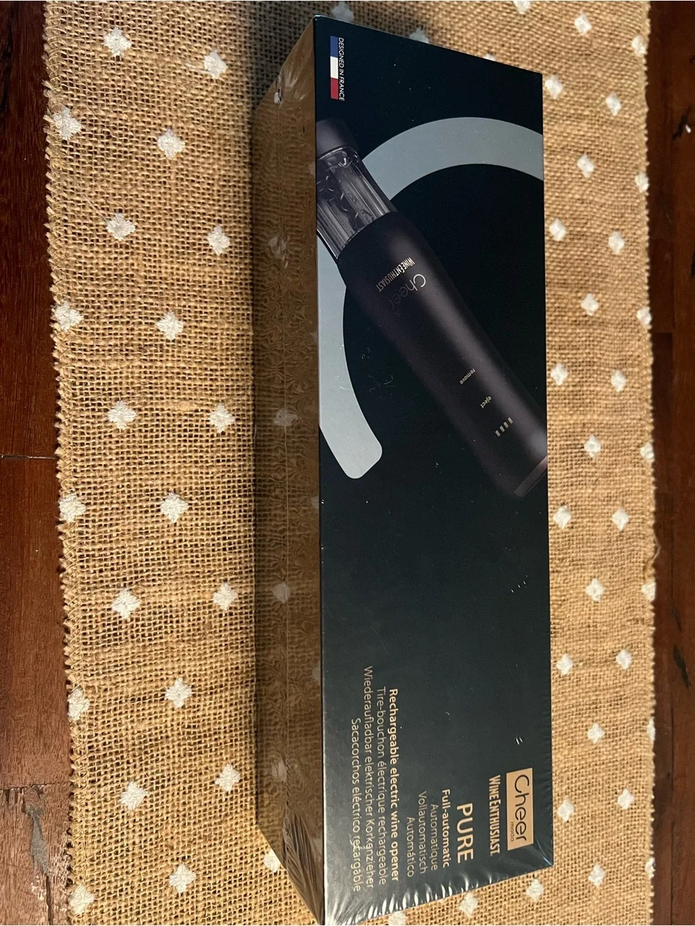 NWT Wine Enthusiast x Cheer Moda Automatic Wine Opener